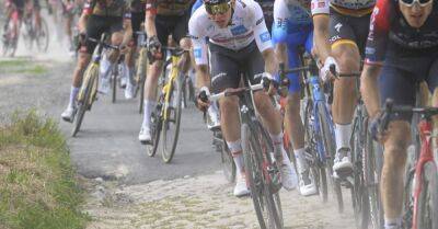 Tadej Pogacar makes Tour de France statement as Simon Clarke wins stage