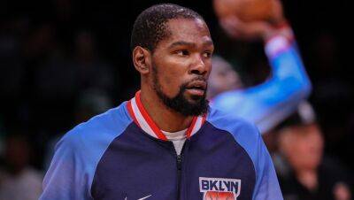 Durant reportedly “goes dark” as Nets keep asking price high, trade talks drag out