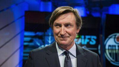 Wayne Gretzky - Gretzky to become minority owner of OHL Icedogs - tsn.ca