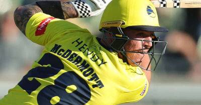 Hampshire hammer Birmingham to qualify for Finals Day