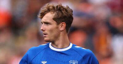 Frank Lampard - Everton to make Lewis Warrington decision after impressive summer and Frank Lampard message - msn.com - Usa -  Baltimore - county Mills -  Harrogate