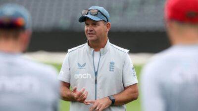 Chris Silverwood - Matthew Mott - South Africa defeat a 'line in the sand', says England coach Mott - channelnewsasia.com - Australia - South Africa - India - Afghanistan - Pakistan - county Southampton