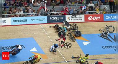 CWG 2022: Narrow escape for Indian cyclist Vishavjeet Singh in horrific crash - timesofindia.indiatimes.com - Canada - India - county Park - Isle Of Man