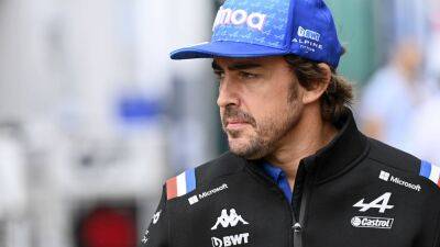 Fernando Alonso signs multi-year deal to drive for Aston Martin