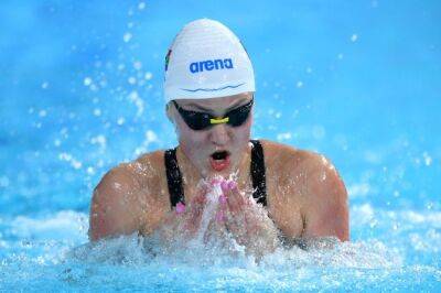 Schoenmaker, Van Niekerk set for epic showdown as SA swimmers shine in Birmingham