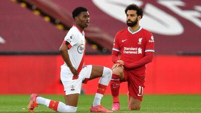 Premier League to discuss scrapping taking the knee anti-racism gesture - rte.ie - Britain - Qatar -  Bristol