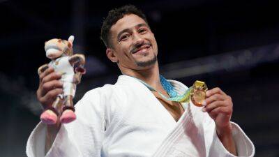Ashley McKenzie aims to inspire children with behaviour problems after judo gold - bt.com - Scotland -  Tokyo -  Coventry