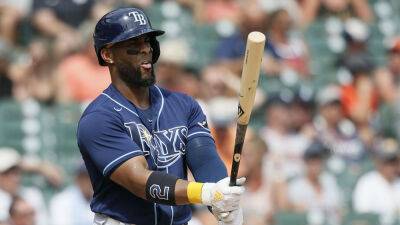 Rays' Yandy Diaz tried to stay in separate hotel from team amid haunting rumors