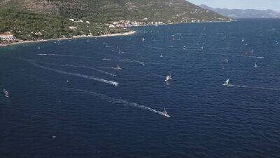 Wine and windsurfing: Croatia's Pelješac peninsula - euronews.com - Croatia - Eu