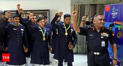 General Manoj Pande felicitates Army sportspersons who participated in Commonwealth Games