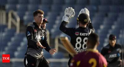 Nicholas Pooran - Devon Conway - Mitchell Santner stars as New Zealand beat West Indies in T20 series opener - timesofindia.indiatimes.com - New Zealand - India - county Martin - Bangladesh - Jamaica - county Kane - county Mitchell - county Park