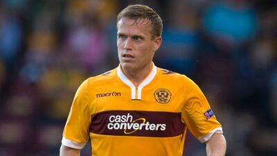 Motherwell appoint Steven Hammell as manager on a permanent basis