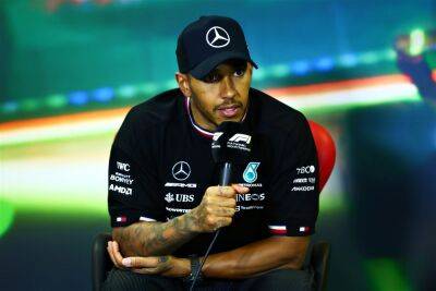 Lewis Hamilton: Formula 1 star makes ironic 'stressful' claim about driving on regular roads