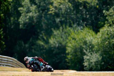 Thruxton BSB: Hickman turning season around at ‘ballsy track’ - bikesportnews.com - Britain