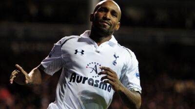 Jermain Defoe returns to Tottenham in academy role