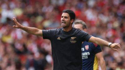Arsenal's Arteta hopes Aubameyang gets warm welcome if he joins Chelsea
