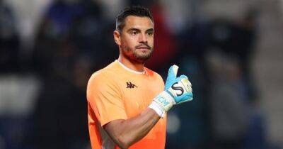 Sergio Romero joins new club after interest in Manchester United return