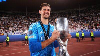 Thibaut Courtois - Manuel Neuer - Hugo Lloris - Jan Oblak - Gianluigi Donnarumma - Kevin Trapp - Yassine Bounou - Mike Maignan - Yachine Trophy 2022 nominees: Thibaut Courtois, Alisson and Ederson on 10-man shortlist for award - eurosport.com - Manchester - Italy - Brazil -  Paris