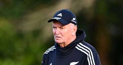 Alan Gilpin - Ryan Jones - Ian Foster - Steve Thompson - Today's rugby news as Graham Henry publicly wades into row amid 'embarrassing' scenes and HIA protocol branded 'a joke' - msn.com - New Zealand