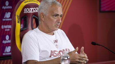 ‘There’s so much noise’ – Jose Mourinho dismisses hype and talk of Roma fighting for Serie A title