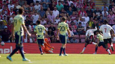 Late Kyle Walker-Peters strike earns Southampton draw against Leeds