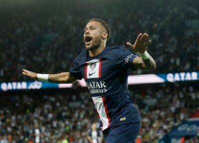 Neymar nets 2 as PSG beats Montpellier 5-2 in French league