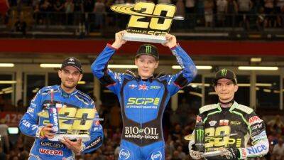 Speedway Grand Prix 2022 - 'It was pretty crazy' - Dan Bewley overwhelmed by stunning victory in Cardiff