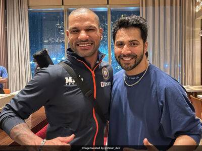 Prasidh Krishna - Shikhar Dhawan - Ruturaj Gaikwad - Axar Patel - When Dhawan Met Dhawan: Bollywood Star's "Boy In A Candy Shop" Moment - sports.ndtv.com - Zimbabwe - Washington - India -  Sanju