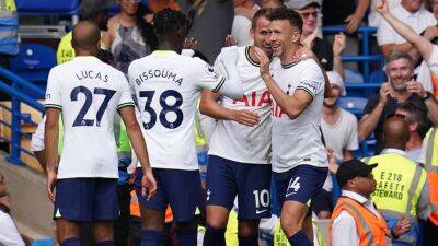 Stoppage-time Harry Kane goal earns Tottenham a point in fiery clash at Chelsea