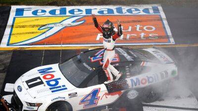 Kevin Harvick wins NASCAR Cup race at Richmond Raceway