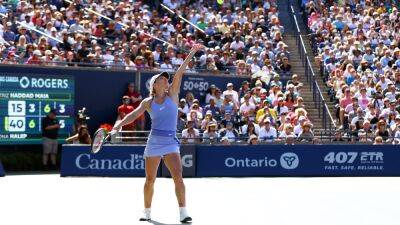 Simona Halep Holds Off Haddad Maia To Win WTA Canadian Crown