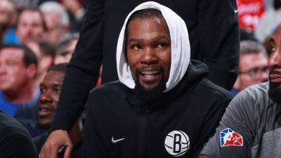 Kevin Durant responds to fan questioning his legacy: 'U say it’s tainted, I say it’s never been stronger'