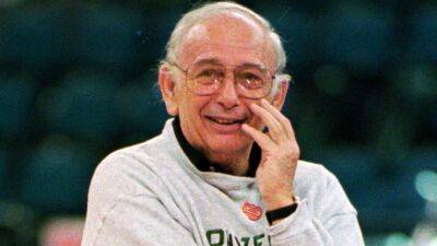 Hall of Fame ex-Princeton Tigers coach Pete Carril dies at 92 - espn.com -  Georgetown - state Rhode Island -  Madison