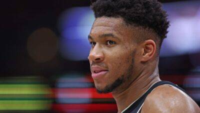 Antetokounmpo open to playing for Bulls ‘down the line,’ committed to Bucks now