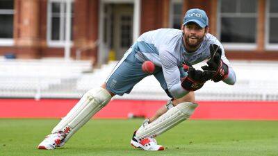 James Anderson - Ollie Robinson - Stuart Broad - Jonny Bairstow - Brendon Maccullum - Matthew Potts - Ben Foakes returns to England's playing XI for first Test against South Africa - thenationalnews.com - South Africa - India