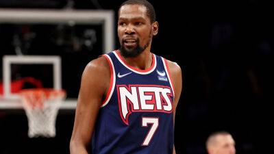 Kevin Durant swats retirement rumor: 'S--- is comical at this point'
