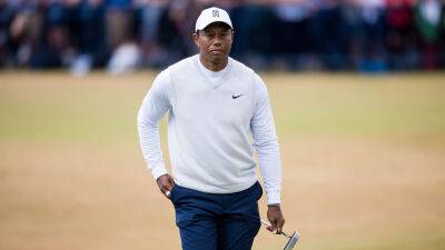 Tiger Woods to meet with PGA Tour players amid LIV Golf expansion: report