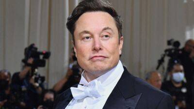 Elon Musk - Elon Musk Tweets He Is "Buying Manchester United" - sports.ndtv.com - Britain - Manchester - Usa - Florida - New York - county Bay