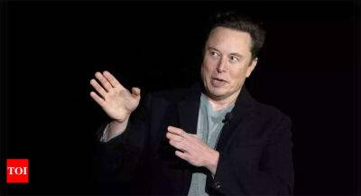 Elon Musk - Elon Musk says he was joking about buying Manchester United - timesofindia.indiatimes.com - Manchester