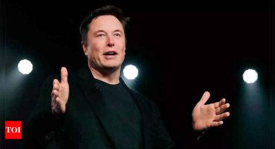 Alex Ferguson - Elon Musk - Elon Musk's tweets about buying Manchester United no joke for fed-up fans - timesofindia.indiatimes.com - Britain - Manchester - Usa - Hungary