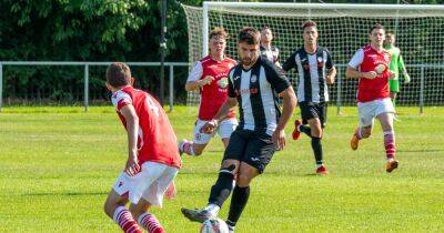 Returning striker Dayle Robertson "instrumental" as Jeanfield Swifts defeat Broxburn to remain top of Premier Division