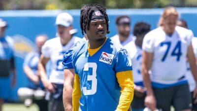 Chargers, Derwin James agree to new contract