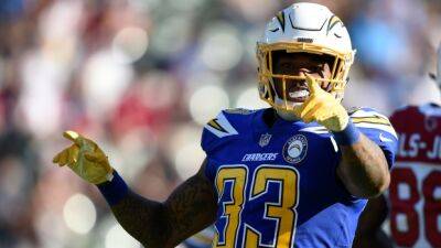 Report: Chargers make James highest-paid safety in history - tsn.ca - Florida - Los Angeles
