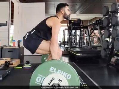 Virat Kohli's Weightlifting Skills Could Leave CWG Medallists Proud. Watch