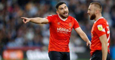 Robert Snodgrass facing Motherwell transfer decision as Stevie Hammell makes his case to free agent