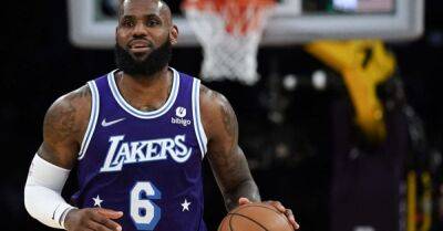 LeBron James to remain Los Angeles Laker with $97.1m contract extension