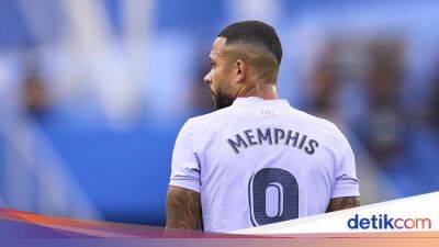 Memphis Depay Sepakati Kontrak dengan Juventus?