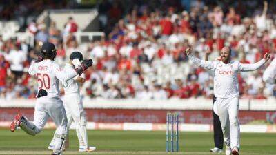 Aiden Markram - Jack Leach - England remain positive despite late South Africa charge - channelnewsasia.com - South Africa