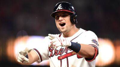 Atlanta Braves extend Austin Riley with massive contract