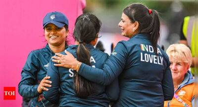 CWG 2022: India bag historic gold in women's fours lawn bowls event - timesofindia.indiatimes.com - South Africa - India